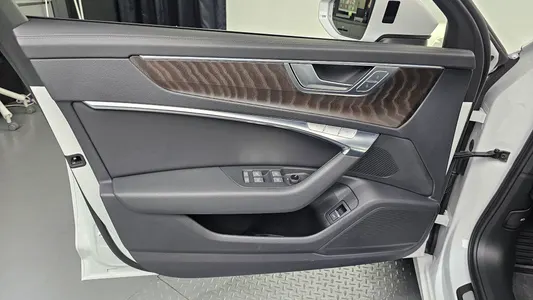 Audi A6 (C8) 45 TFSI 2023 24