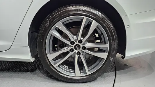 Audi A6 (C8) 45 TFSI 2023 21