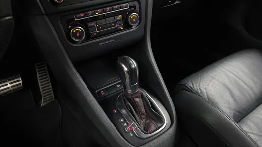 Volkswagen 6 2.0 GTI 5 2013 9