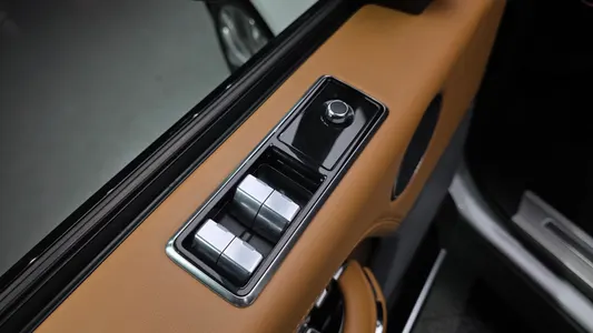Land Rover 4 4.4 SDV8 AB LWB 2019 30