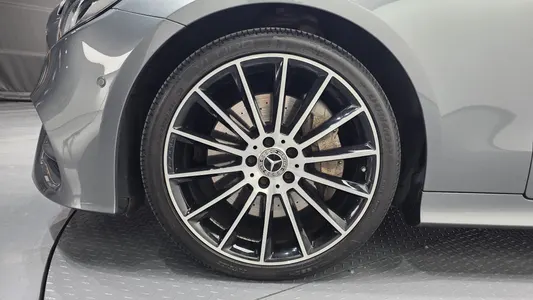 Mercedes-Benz E-Class W213 E400 2018 4