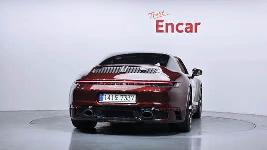 Porsche 911 (992) 4S 2021 4