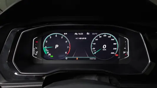 Volkswagen 7 1.5 TSI 2023 8