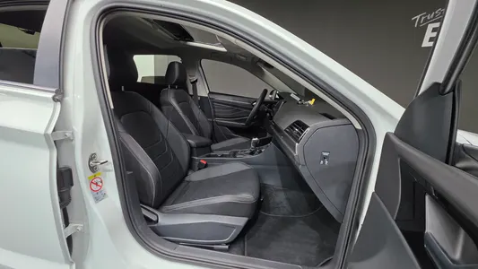 Volkswagen 7 1.5 TSI 2023 10