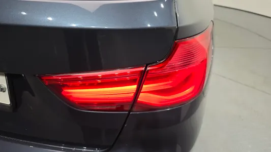 BMW 3 Series GT (F34) GT 320d xDrive 2017 23