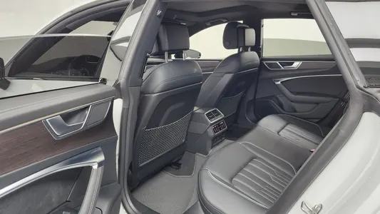 Audi A7 (4K) 55 TFSI 2022 24