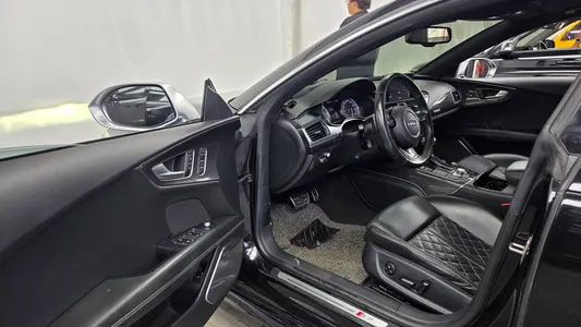 Audi S7 4.0 TFSI 2013 10