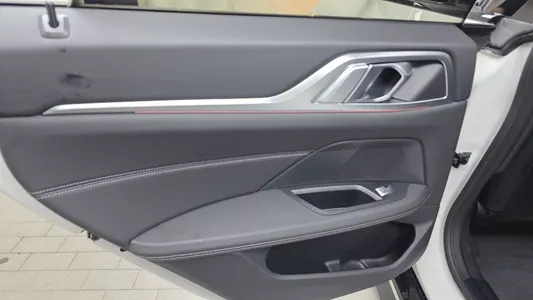 BMW 4 Series (G22) 420i M 2025 25