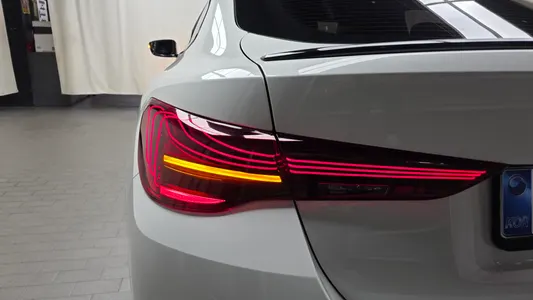 BMW 4 Series (G22) 420i M 2025 23