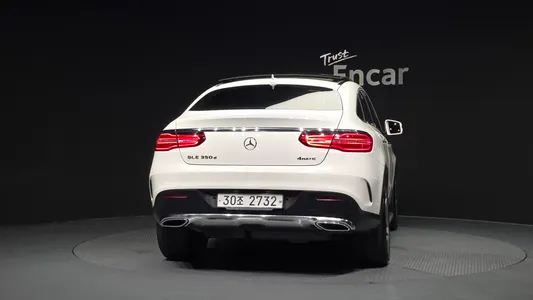 Mercedes-Benz GLE-Class W166 GLE350 d 4MATIC 2018 4