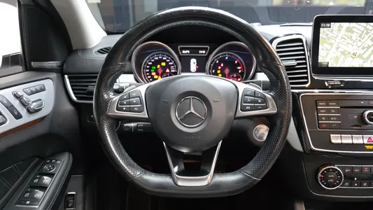 Mercedes-Benz GLE-Class W166 GLE350 d 4MATIC 2018 13