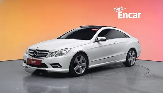 Mercedes-Benz E-Class W212 E350 2010
