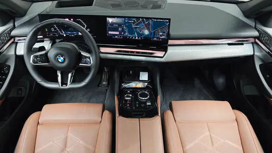 BMW 5 Series (G60) 530i xDrive M 2025 7
