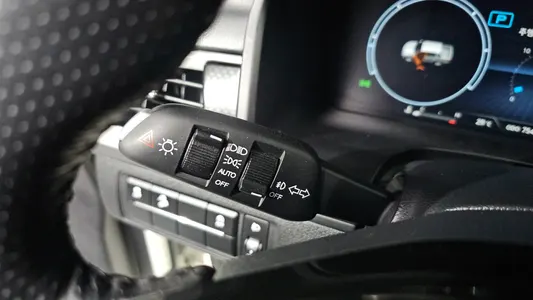 KG Mobility 렉스턴 스포츠 2.2 4WD 2022 15