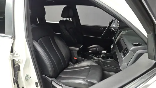 KG Mobility 렉스턴 스포츠 2.2 4WD 2022 26