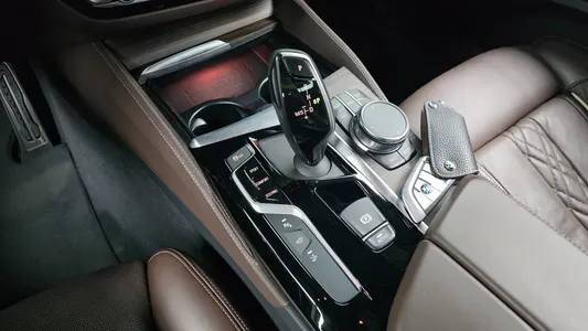 BMW 6 Series GT (G32) 620d M 2020 9
