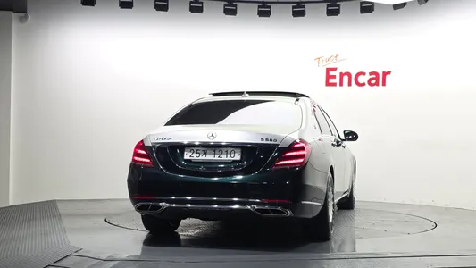 Mercedes-Benz S-Class W222 S560 4MATIC 2019 4