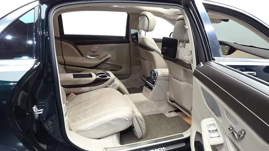 Mercedes-Benz S-Class W222 S560 4MATIC 2019 12
