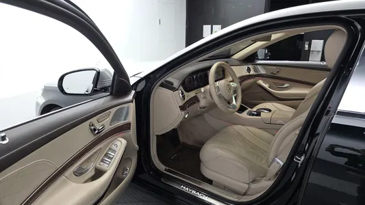 Mercedes-Benz S-Class W222 S560 4MATIC 2019 10