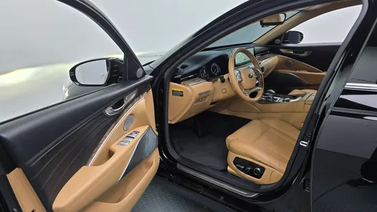 Kia K9 3.8 GDI AWD 2021 10