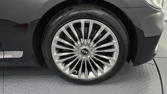 Kia K9 3.8 GDI AWD 2021 21