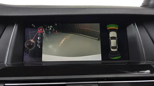 BMW 5 Series (F10) 528i M 2016 15