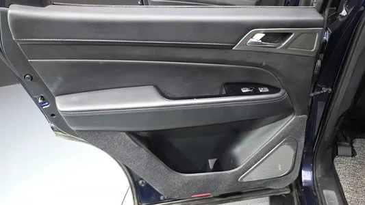 KG Mobility G4 2.2 4WD 2018 25