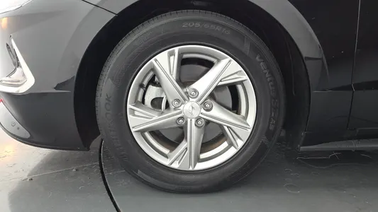 Hyundai (DN8) 2.0 LPG() 2022 5