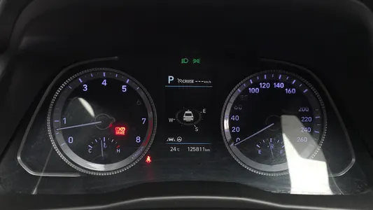 Hyundai (DN8) 2.0 LPG() 2022 8