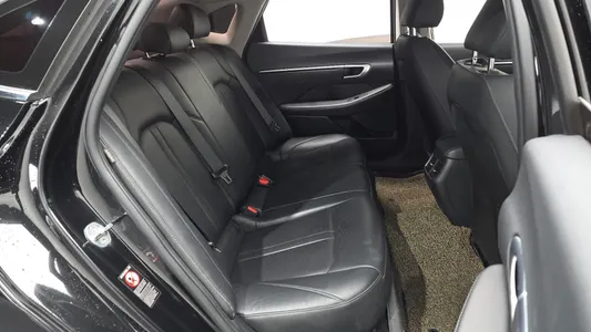 Hyundai (DN8) 2.0 LPG() 2022 12