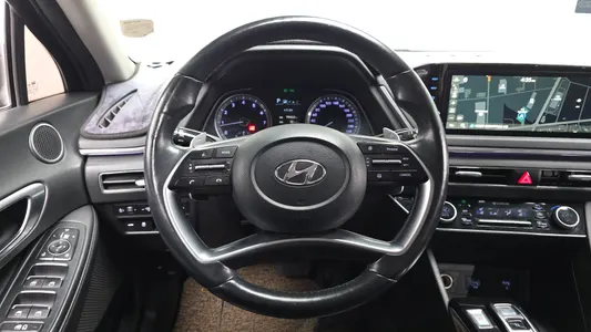 Hyundai (DN8) 2.0 LPG() 2022 13