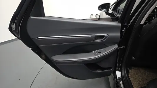 Hyundai (DN8) 2.0 LPG() 2022 24