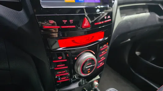 KG Mobility 티볼리 에어 1.6 RX 2WD 2016 18