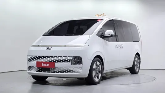 Hyundai Staria 4WD 9 2022