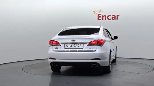 Hyundai i40 1.7 VGT 2015 4