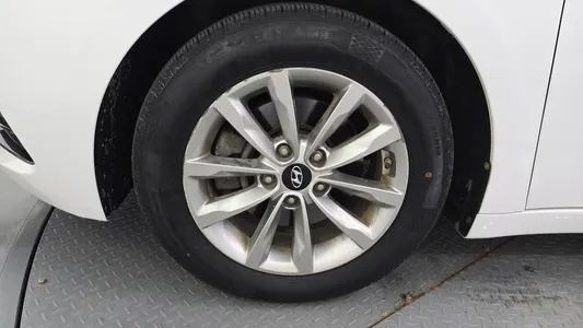 Hyundai i40 1.7 VGT 2015 5