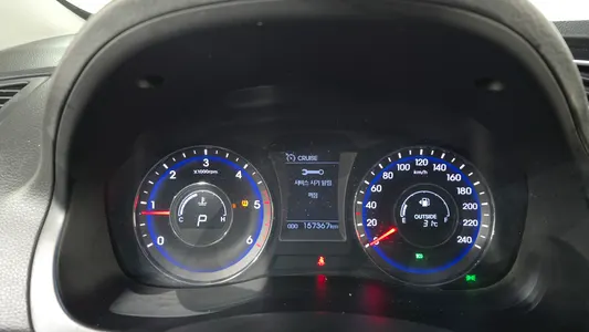 Hyundai i40 1.7 VGT 2015 8