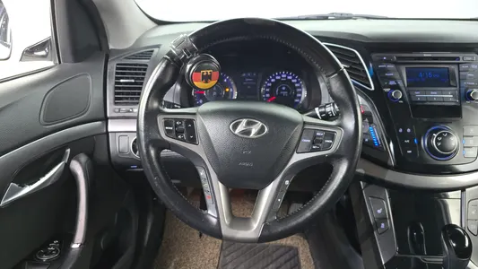 Hyundai i40 1.7 VGT 2015 13