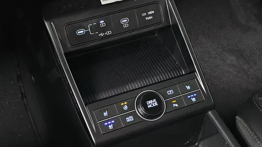 Hyundai (SX2) 2023 28