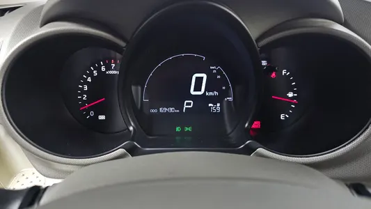 Kia Ray 2012 8