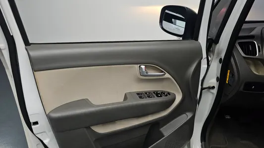 Kia Ray 2012 24