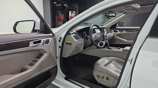 Hyundai DH G380 AWD 2014 10