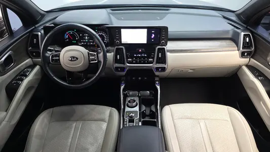 Kia 4 HEV 1.6 4WD 2021 7
