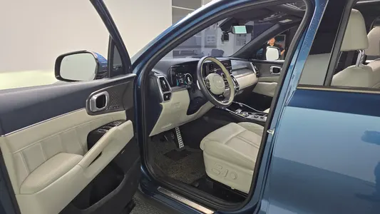 Kia 4 HEV 1.6 4WD 2022 10