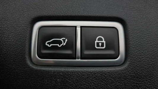Kia 4 HEV 1.6 4WD 2022 19
