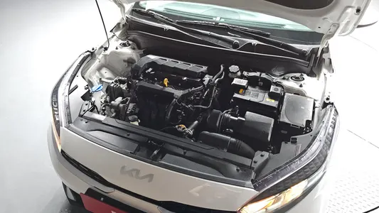 Kia K3 2 1.6 2021 6