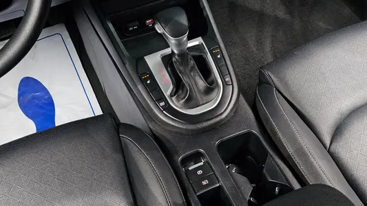 Kia K3 2 1.6 2021 9