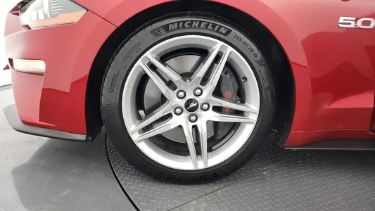 Ford 머스탱 GT 2020 5