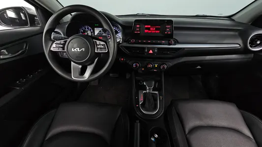 Kia K3 2 1.6 2021 7
