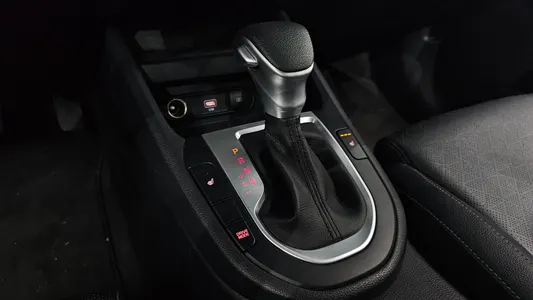 Kia K3 2 1.6 2021 9